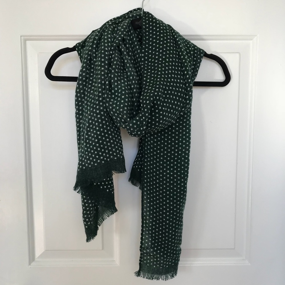 Lightweight Polkadot Scarf